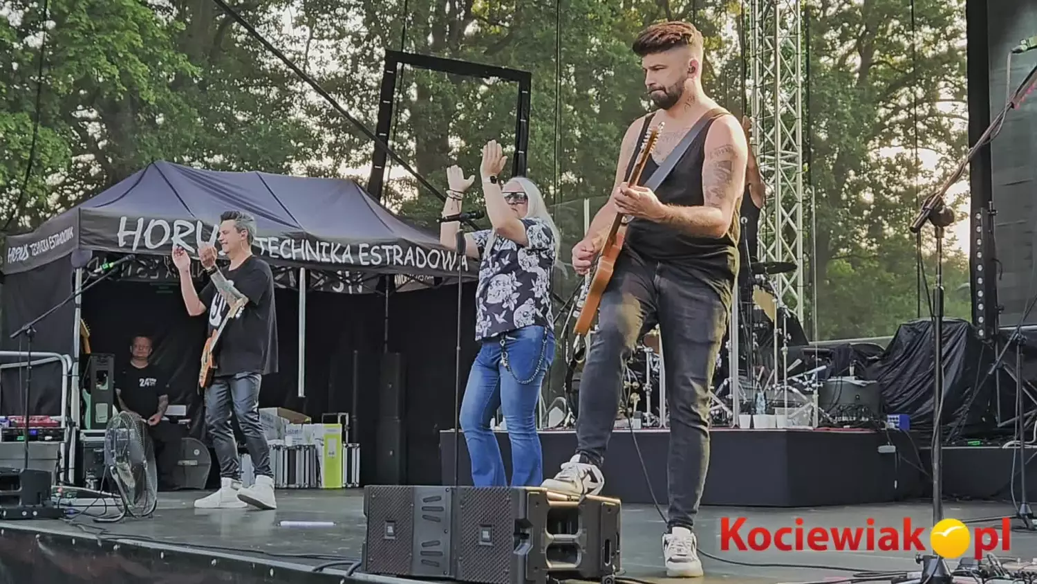 Zespół IRA podczas tegorocznego Zlotu Weteranów Szos w Stadninie